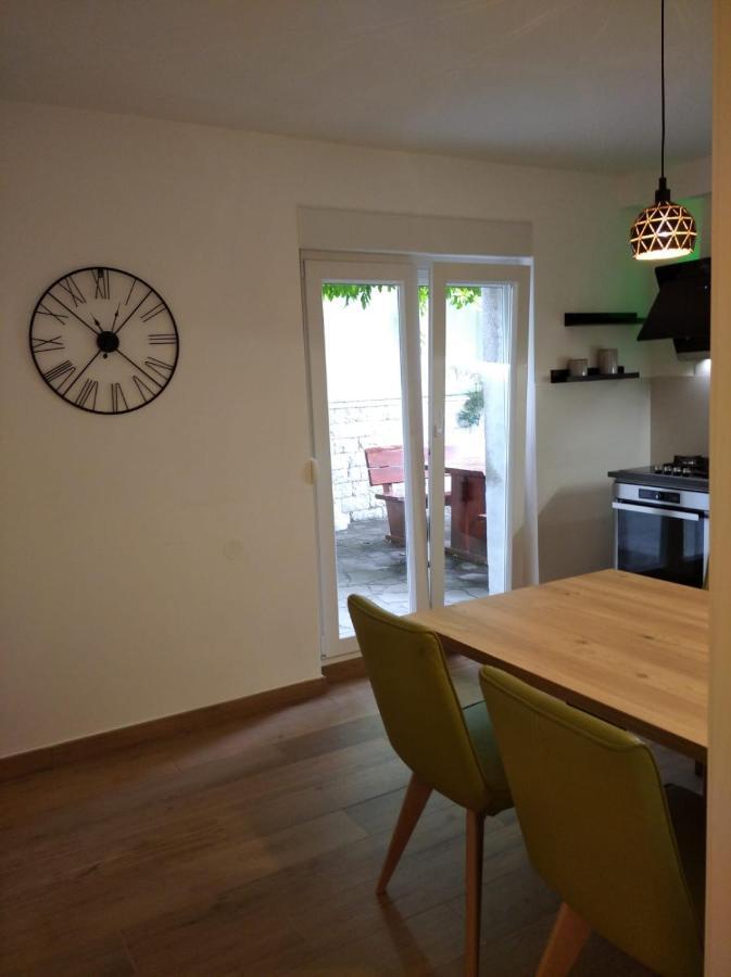 Apartment Vida - Amazing Place With Garden And Terrace Rijeka Exterior foto